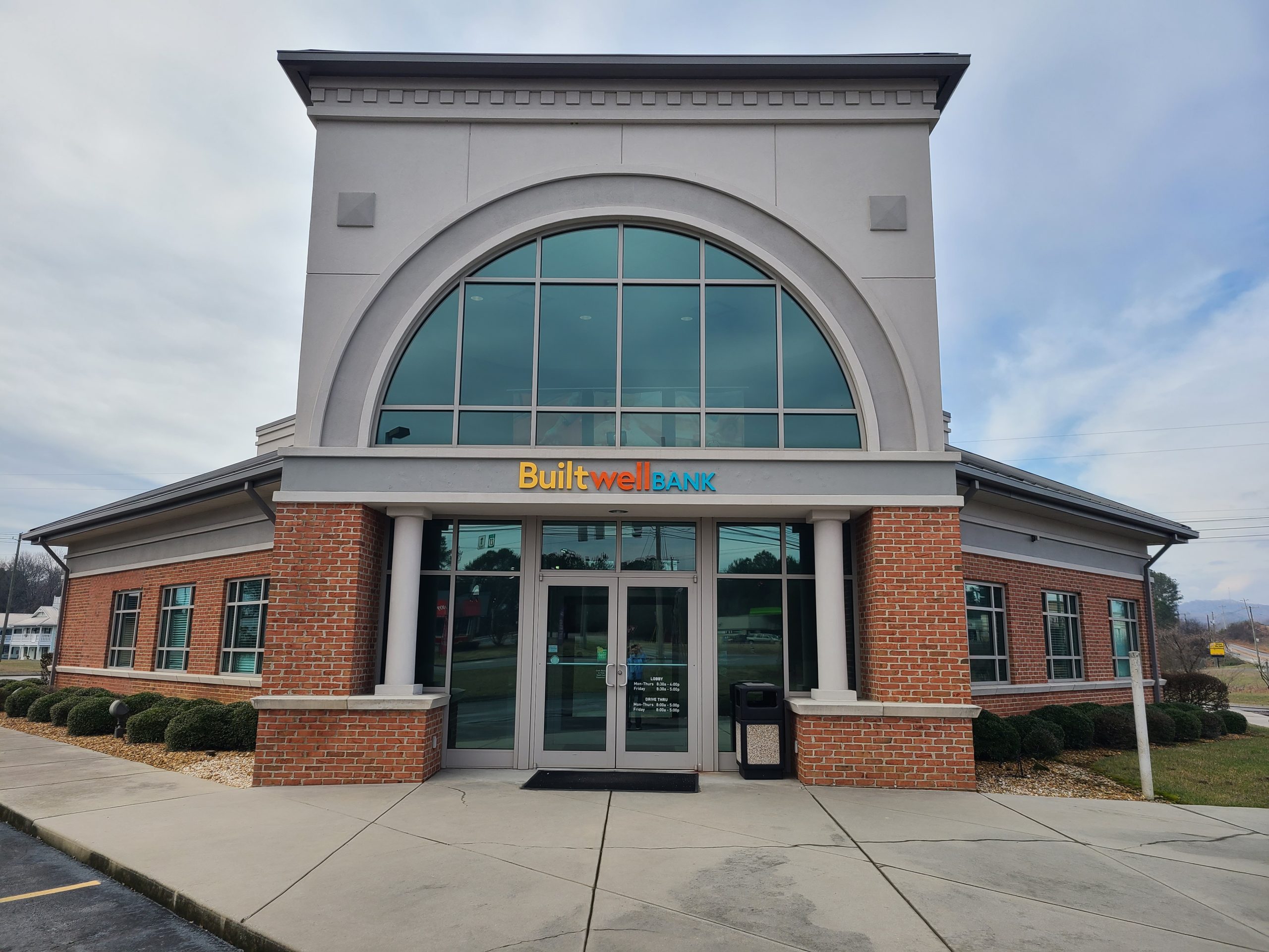 Lafayette builtwell bank